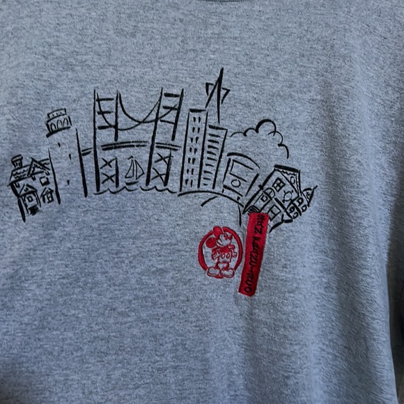 Vintage Disney Store San Francisco embroidered Mickey Mouse gray T-shirt XL 1999 - Picture 3 of 16